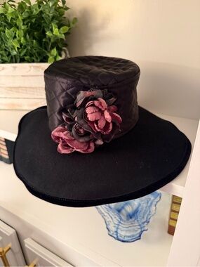 Vintage 100% Wool Wide Brim Church Hat Black Quilted Crown Floral Trim Made USA